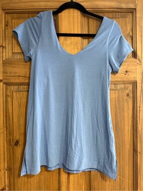 Athleta Soft V-Neck Short Sleeve Top in Light Blue